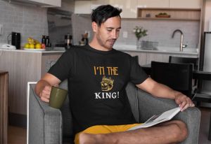 לגיימר - ציוד גיימינג ומחשבים ביגוד ואופנה לגיימר חולצת גיימר I&#039;m The King